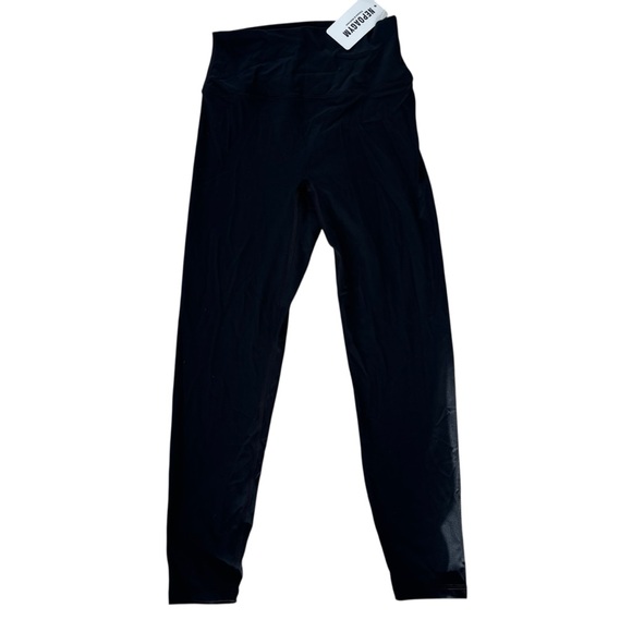 Athleta Pants - Nepoagym Fitness  Classic Black Leggings Inseam 22” Women’s Size Small NWT